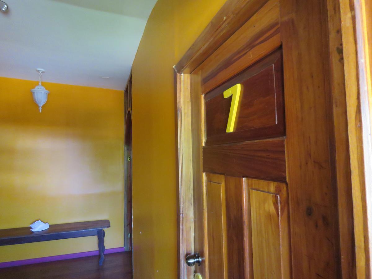 Hostel Mamallena Bocas Del Toro (Adults Only) エクステリア 写真