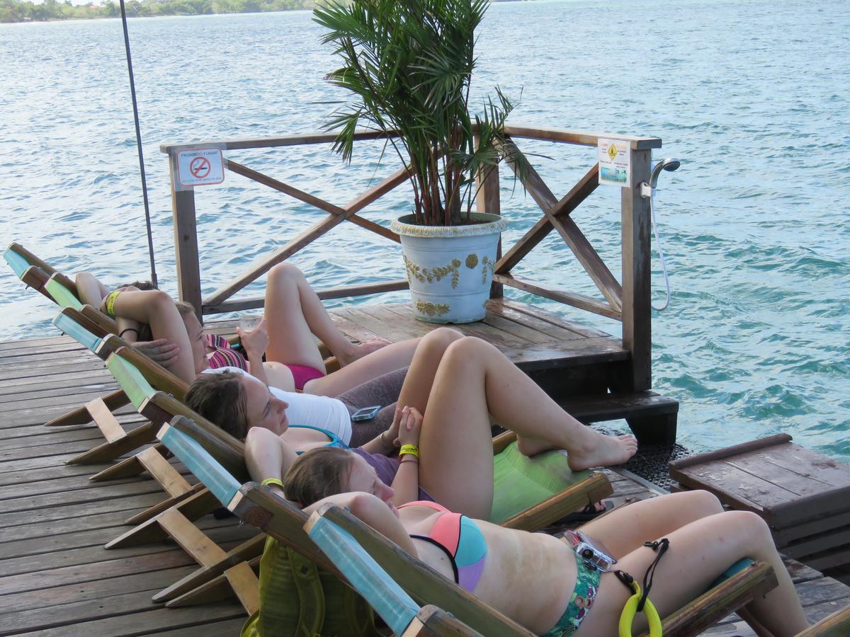 Hostel Mamallena Bocas Del Toro (Adults Only) エクステリア 写真